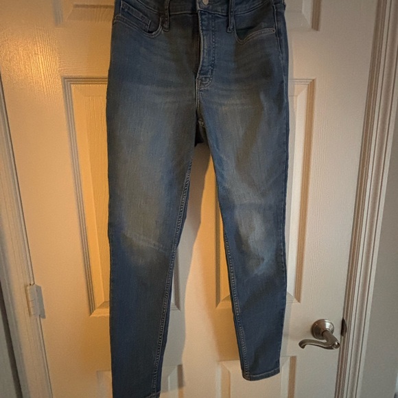 Old Navy Women's Skinny Jeans - Blue - Picture 1 of 3